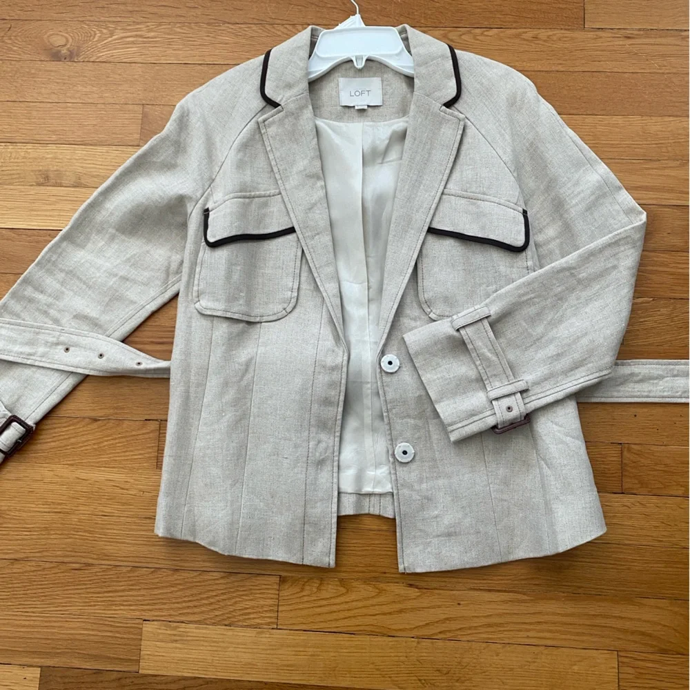 LOFT Ann Taylor LINEN Safari Blazer Size 8 Tan wBelt like new - Picture 1 of 13